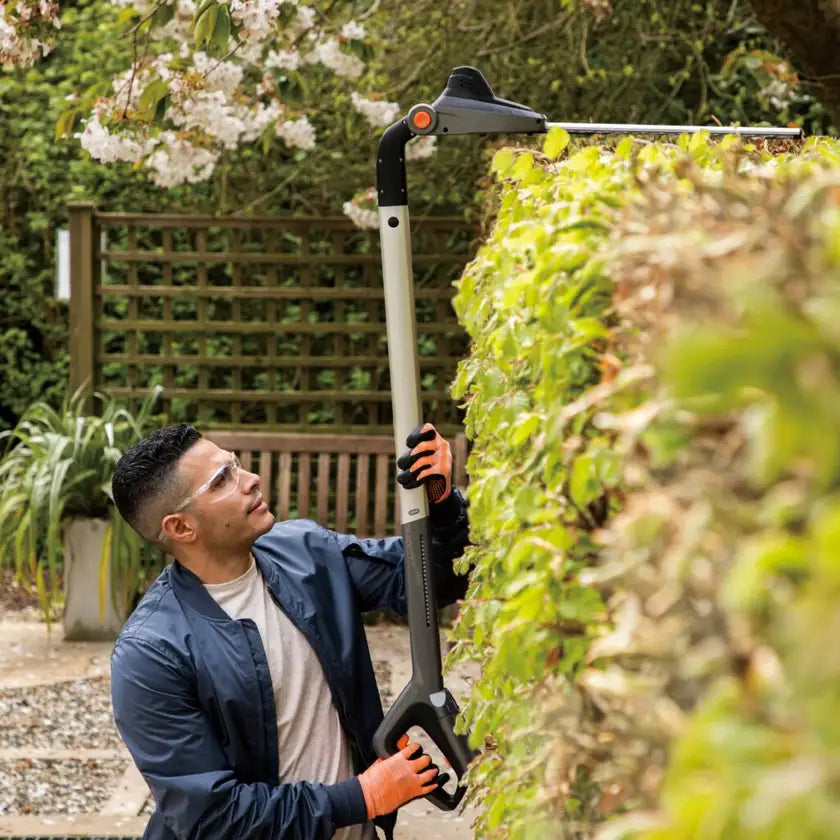 Yard Force Garden 12V Trimmer & Hedge Trim Kit