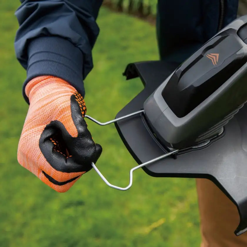 Yard Force Garden 12V Trimmer & Hedge Trim Kit